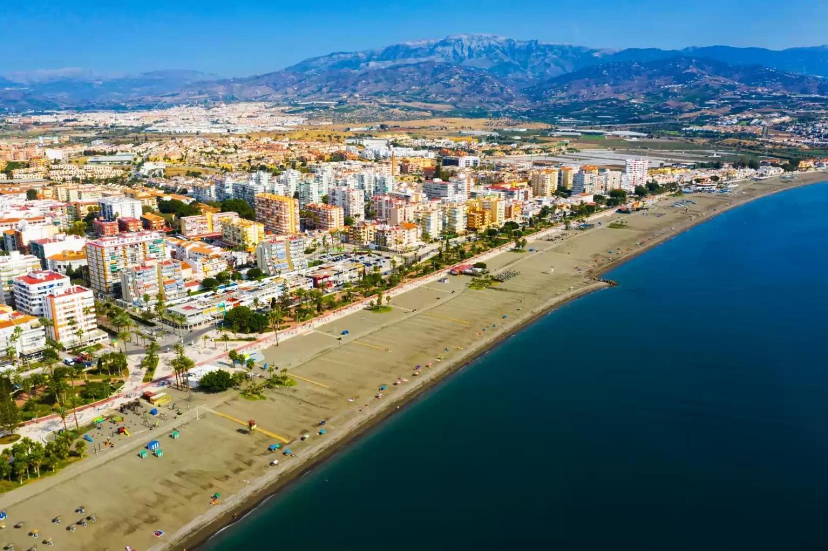 Hotel Velis - Avenida I Velez Malaga Zewnętrze zdjęcie